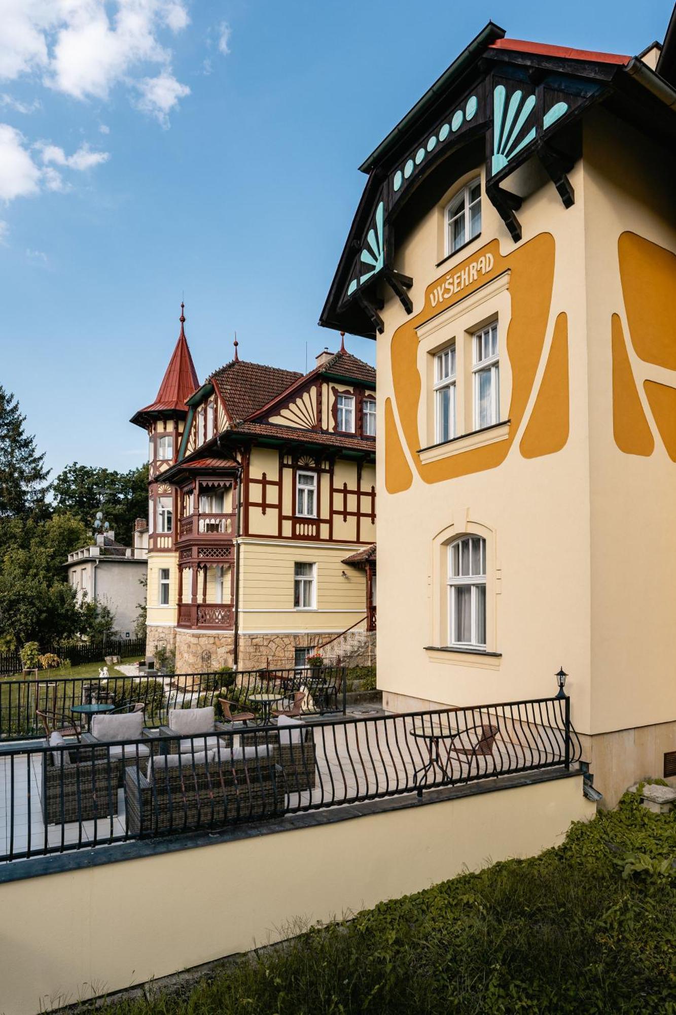 Vila Vysehrad Luhačovice Екстериор снимка